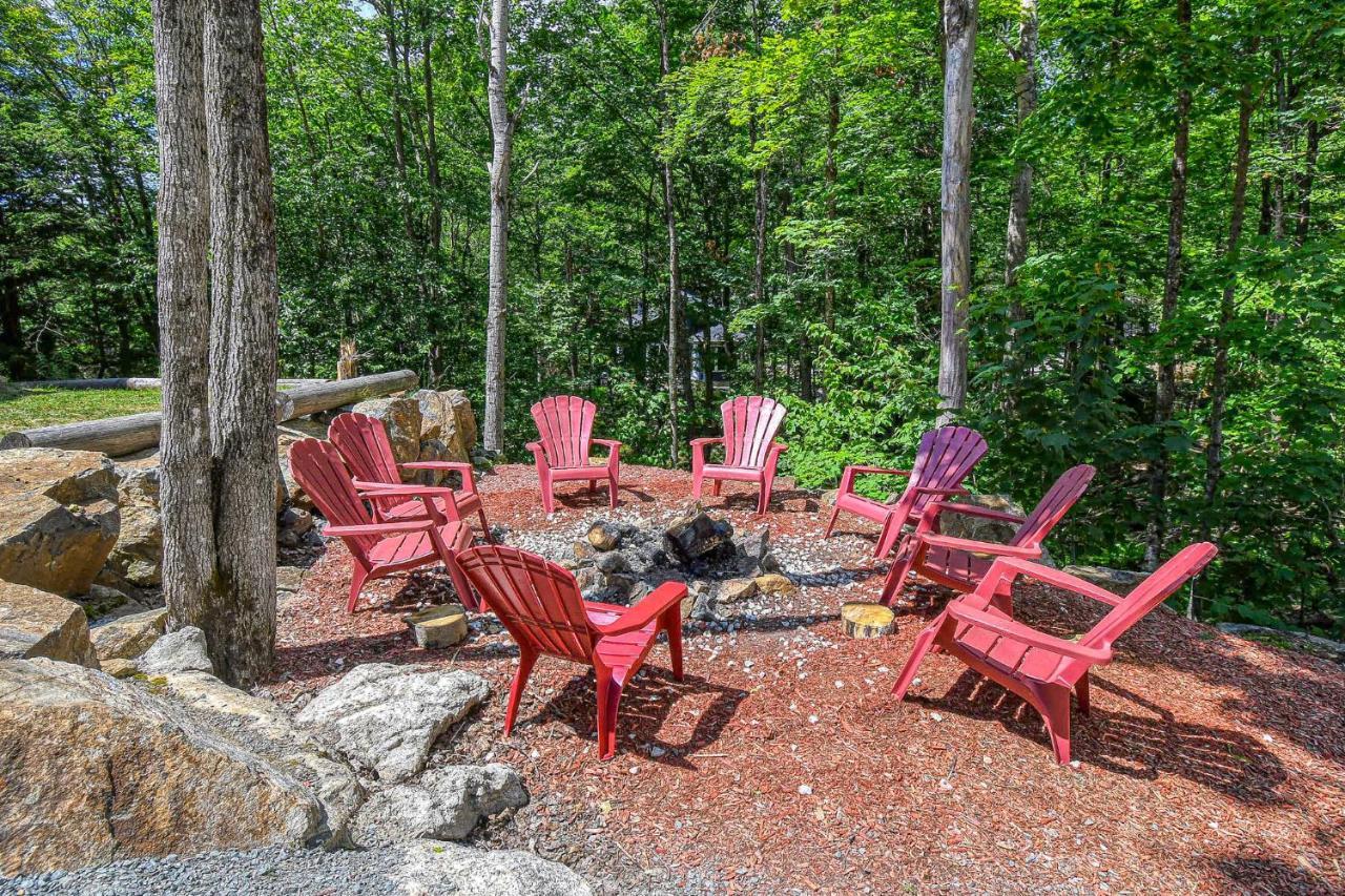 Brown Bear Lodge Brownsburg エクステリア 写真