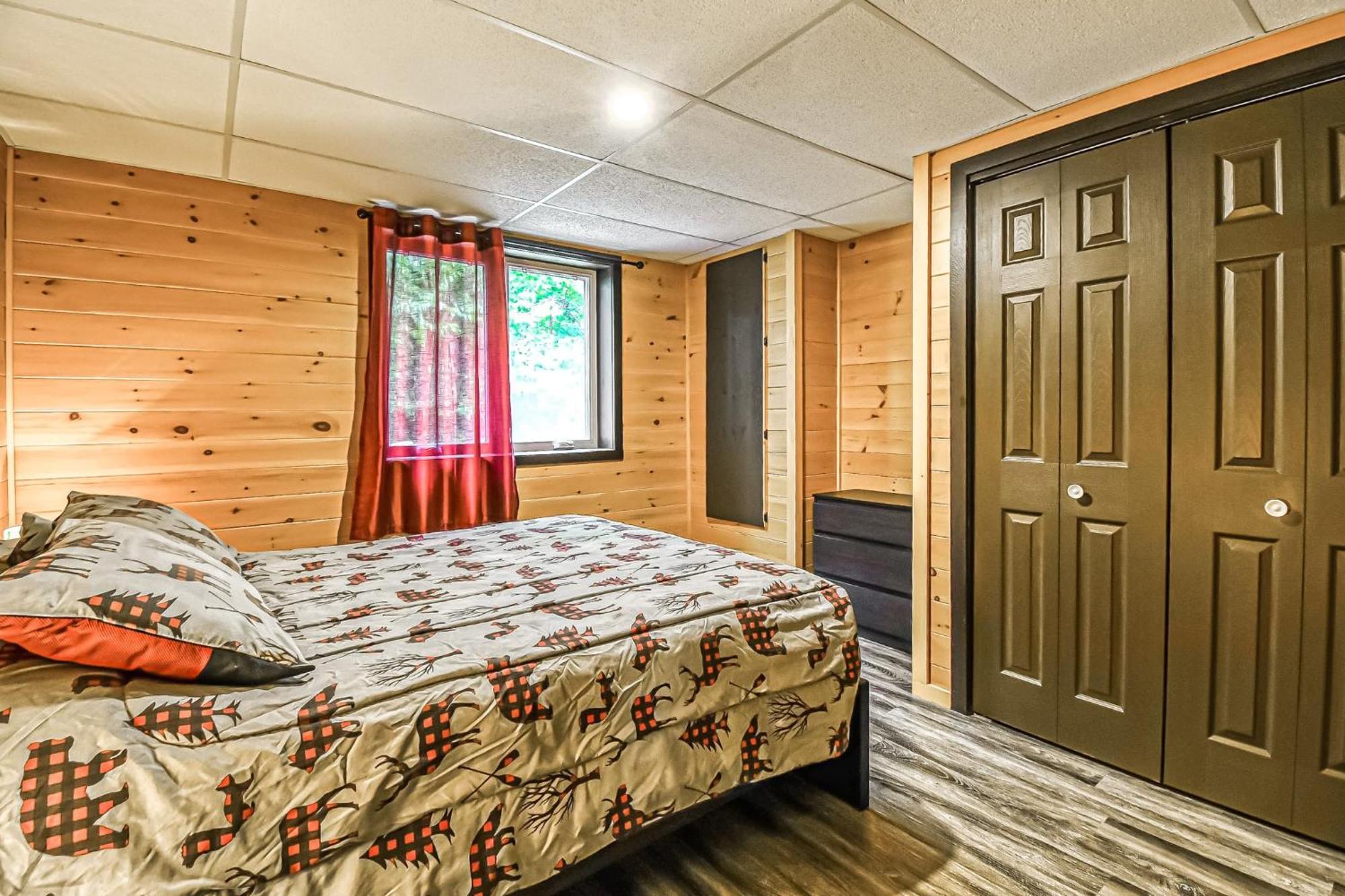 Brown Bear Lodge Brownsburg エクステリア 写真