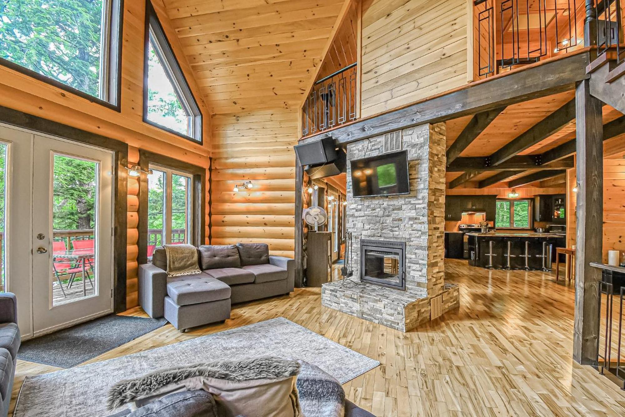 Brown Bear Lodge Brownsburg エクステリア 写真